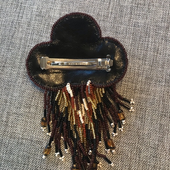 Beaded barrette. - Picture 2 of 3